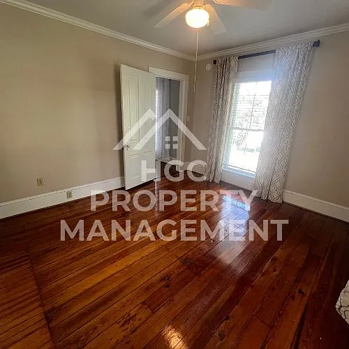 527 Patrick St — Photo 37