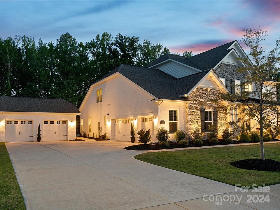 1st image of 2209 Loire Valley Dr