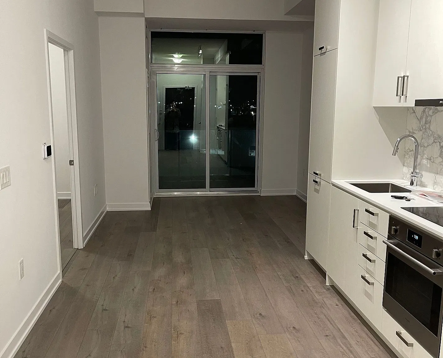 2 bed, $2,000 — Photo 4