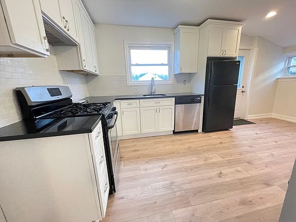 NEW KITCHEN