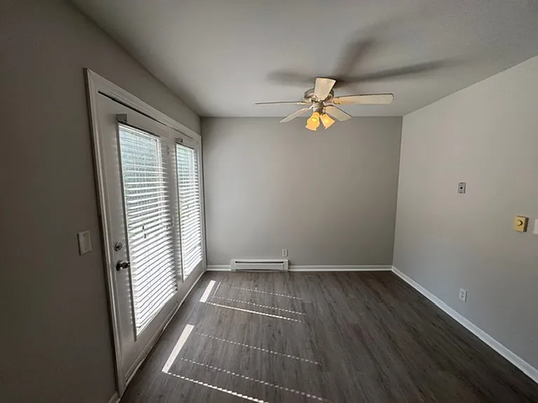 1694 Molitor Road — Photo 17