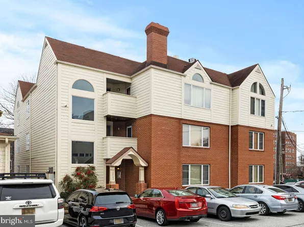 1504 N Broom St APT 17, Wilmington, DE 19806