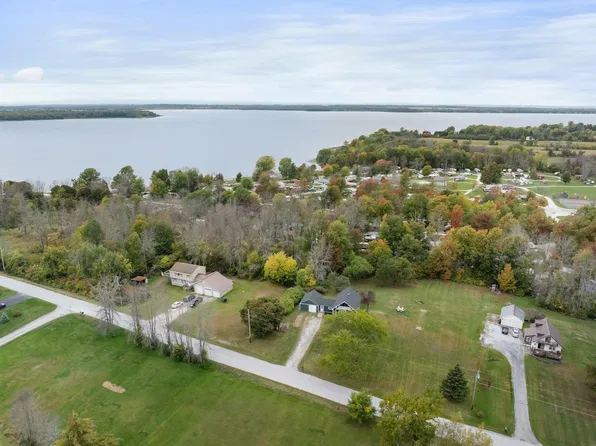 112 Hog Island Road, Swanton, VT 05488