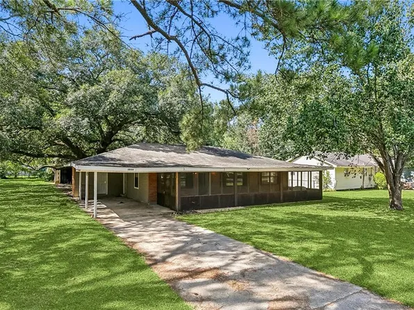 1059 Sunshine Dr, Baker, LA 70714