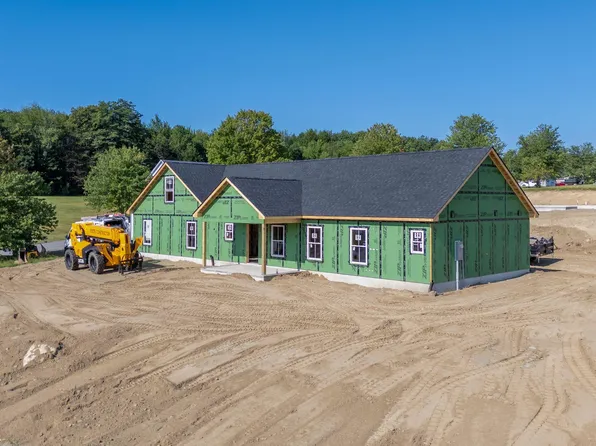 1 Sunrise Drive, Hallowell, ME 04347