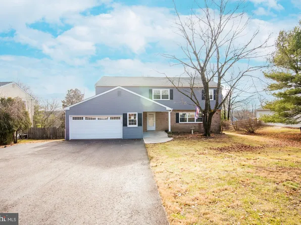 736 Mockingbird Ln, Audubon, PA 19403