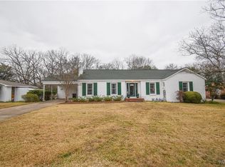 1108 Lake Ln, Demopolis, AL 36732