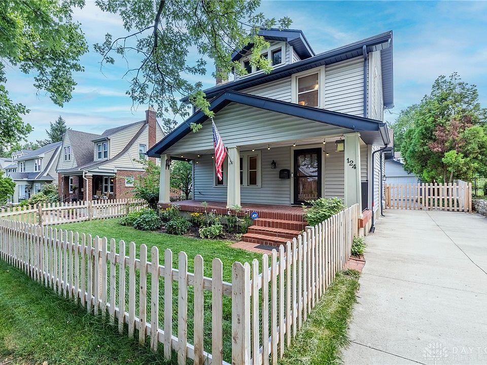 1st image of 124 Dell Park Ave