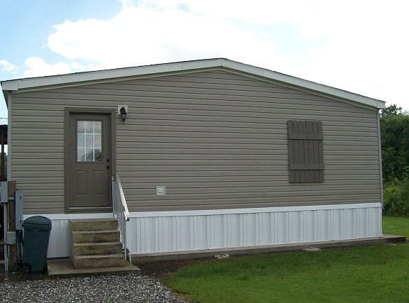 2nd image of 1401 E Avenue B