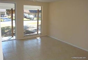 3rd image of 7905 Woodvale Cir