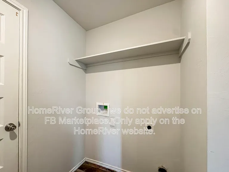 9613 Laredo Ln — Photo 17