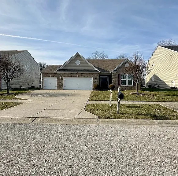 1566 Valdarno Dr — Photo 20