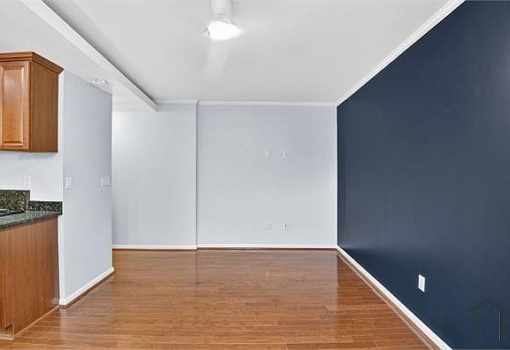 4th image of 1364 Constitution Ave NE APT 1