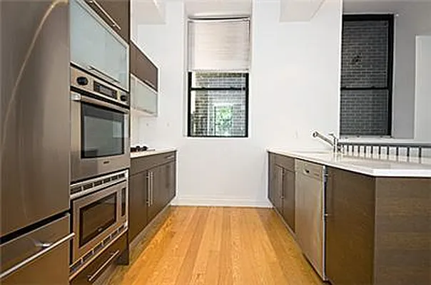 Rented by City-Spaces  | media 6