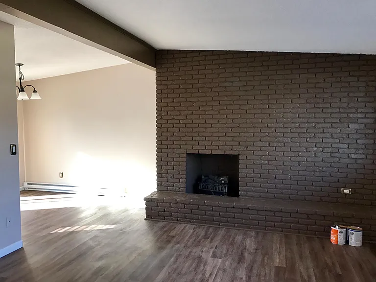 9455 SW Commercial St #9455 — Photo 3