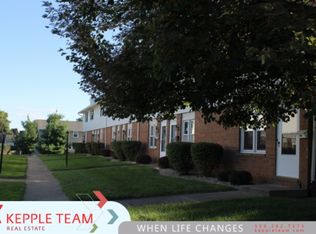 1918 Canterbury Dr APT A, Washington, IL 61571