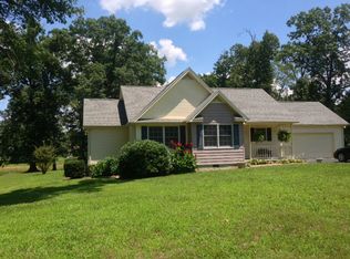 154 Bluff Line Dr, Sparta, TN 38583