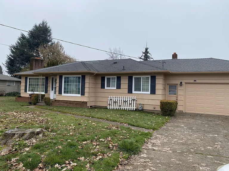 4273 Munkers St SE — Photo 3