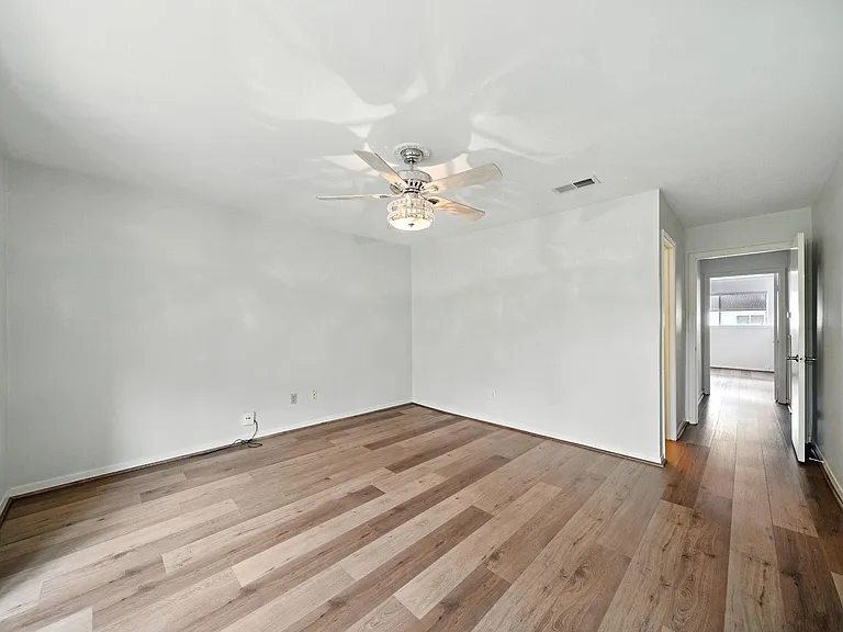 10333 Longmont Dr #35/3 — Photo 15