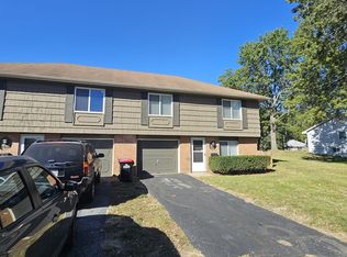 9428 Bluejacket St, Overland Park, KS 66214