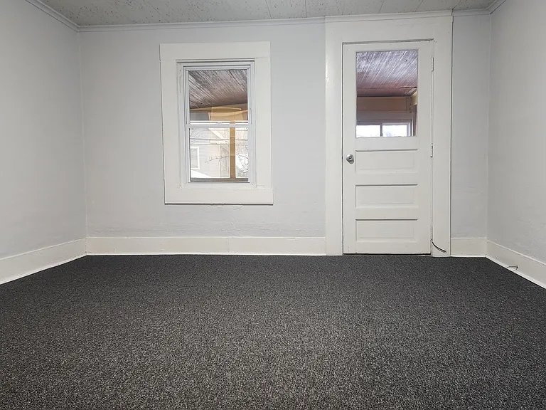 396 Norton St #1 — Photo 17