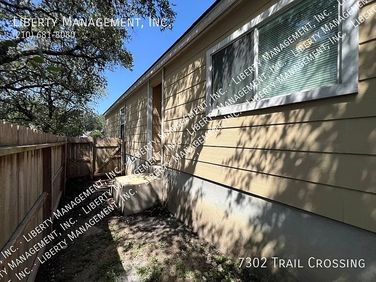 7302 Trail Xing — Photo 17