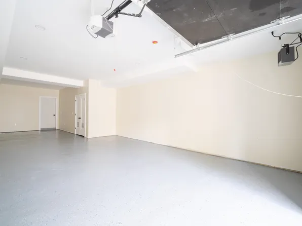 84 Terrace Avenue image 24 of 29