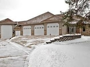 31852 Lakeview Dr, Lake City, MN 55041