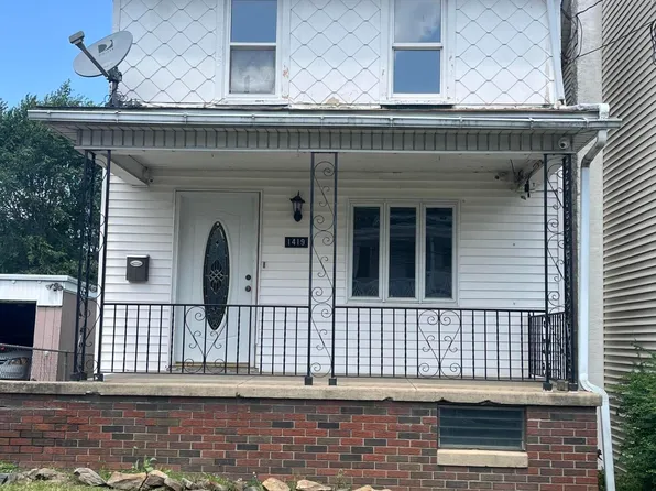 1419 Wabash St, Coal Township, PA 17866
