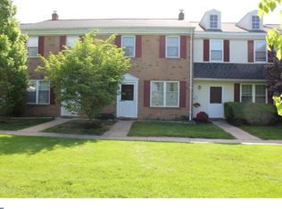 206 Brunswick Ct, Lansdale, PA 19446