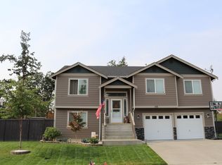 105 Crimson Ct SE, Rainier, WA 98576