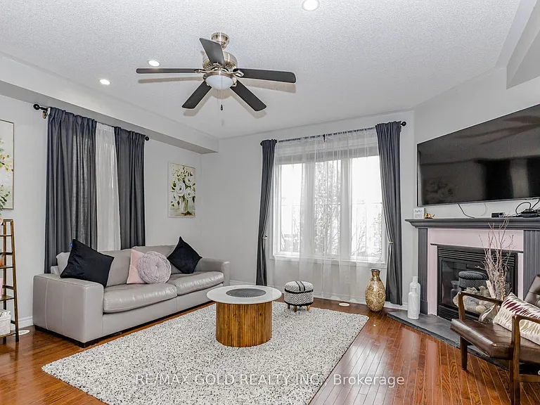 12 Cailiff St — Photo 13