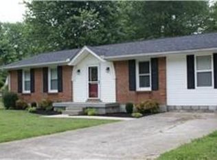 412 Hazel Dr, Greenbrier, TN 37073