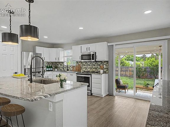2nd image of 1122 Drake Cir