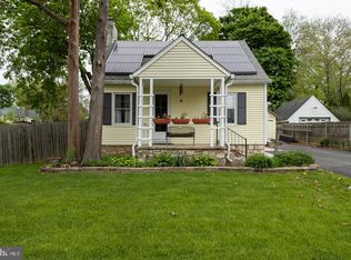 11 Circle Ave, West Chester, PA 19382