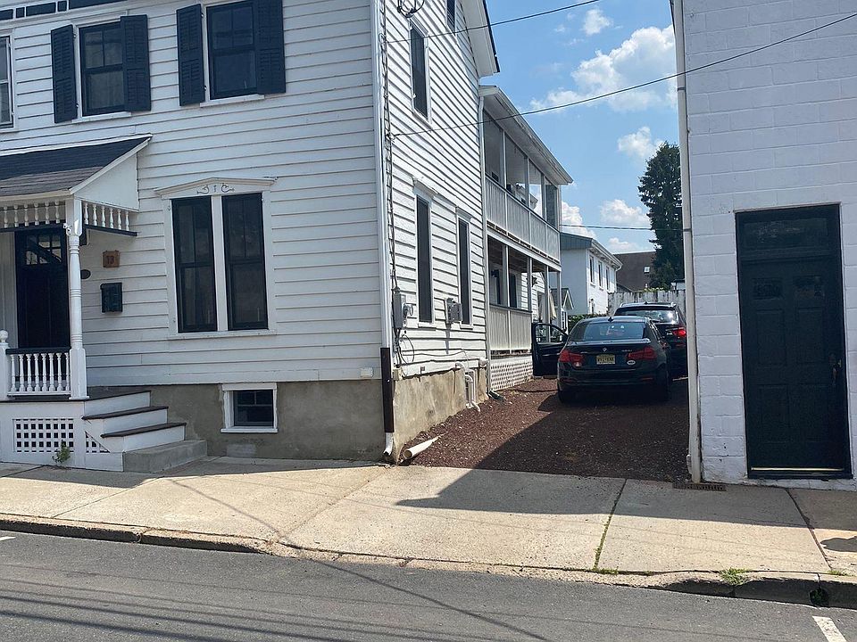 Outside of house with driveway