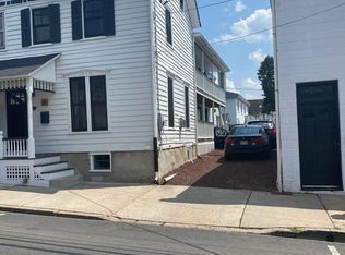 13 Coryell St, Lambertville, NJ 08530