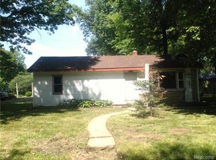 14212 Cogswell St, Romulus, MI 48174