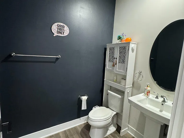 213 Catalpa Ln — Photo 9