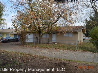 255 W A St, Lebanon, OR 97355