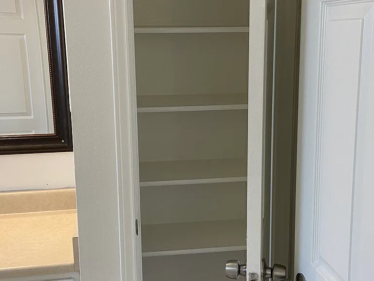 10254 Dover Rdg #501 — Photo 12
