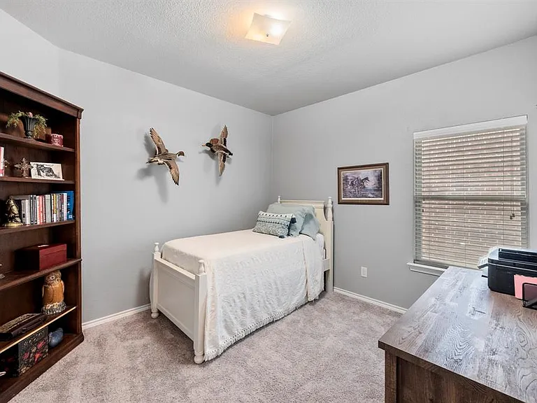 13037 Palancar Dr — Photo 25