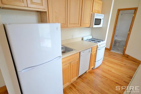 Rented by Spire Group | media 3