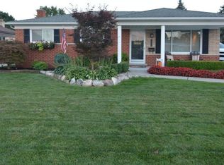 13850 Valusek Dr, Sterling Heights, MI 48312