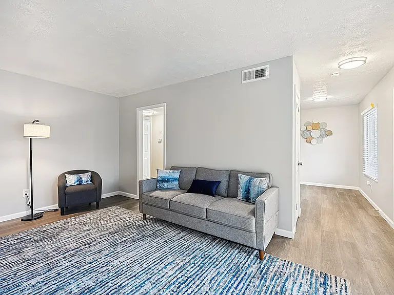 Summit Park Apartments — Photo 39
