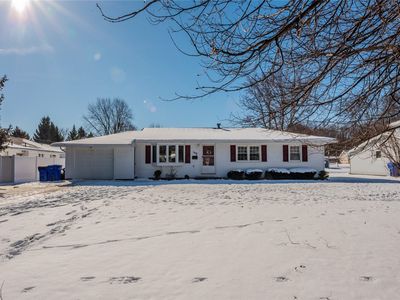 160 Mendota Dr, Rochester, NY, 14626