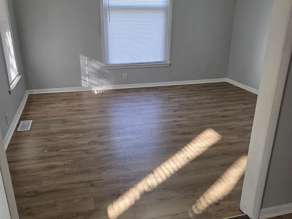 1449 Jefferson Ave