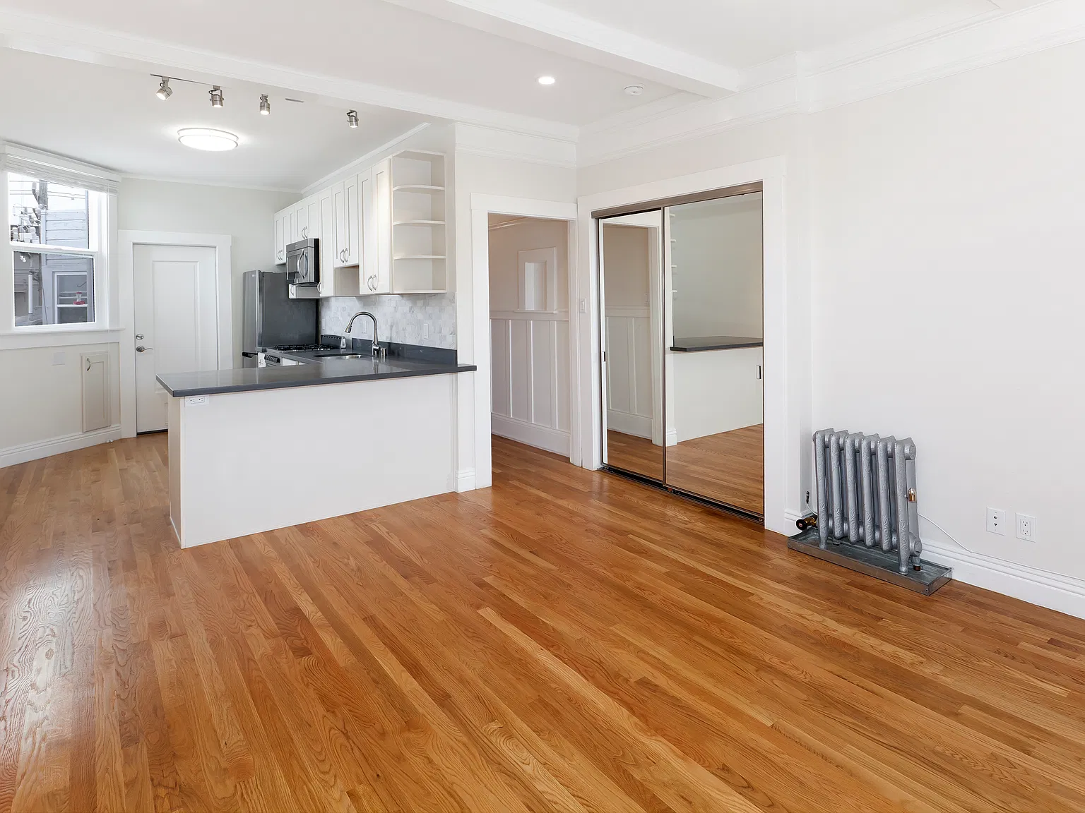 Studio, $3,395 — Photo 1