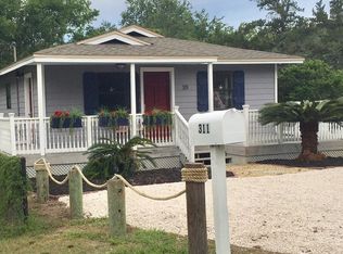311 N 14th St, Fernandina Beach, FL 32034