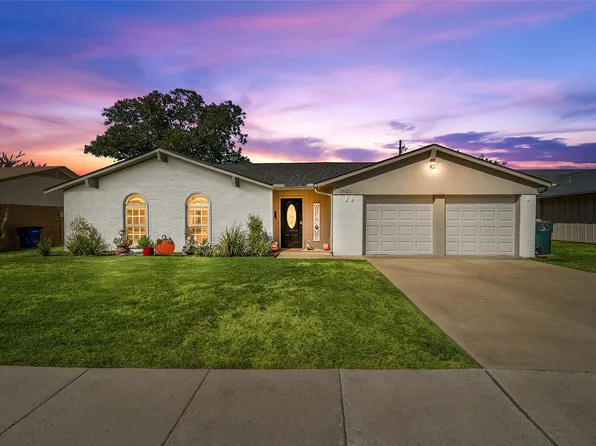 2621 Elk Grove Rd, Carrollton, TX 75007